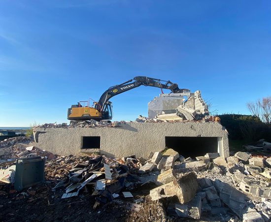 Réalisation d'une démolition par JFTP en Vendée proche de La Rochelle
